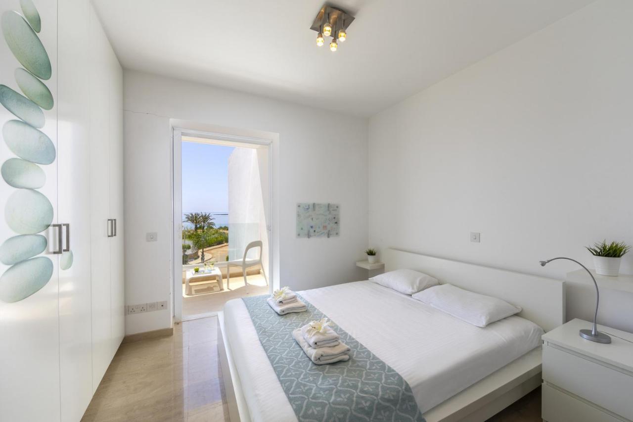 Protaras Villa Kalena Seafront Exterior foto