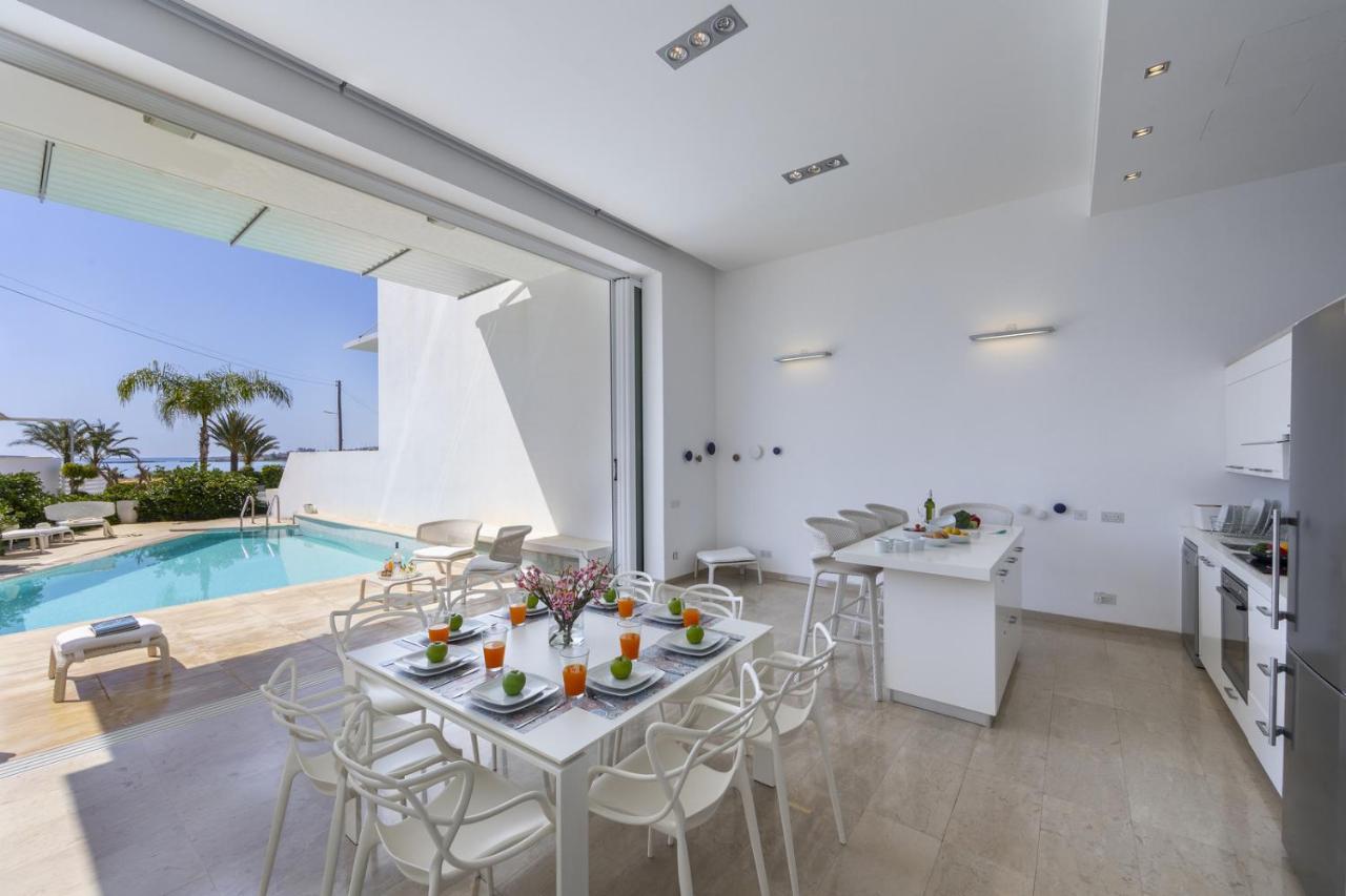 Protaras Villa Kalena Seafront Exterior foto